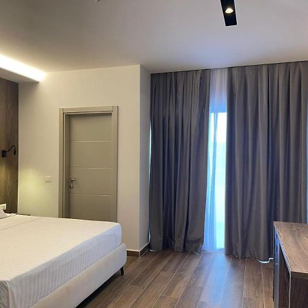 Hotel Rean Golem  Buitenkant foto