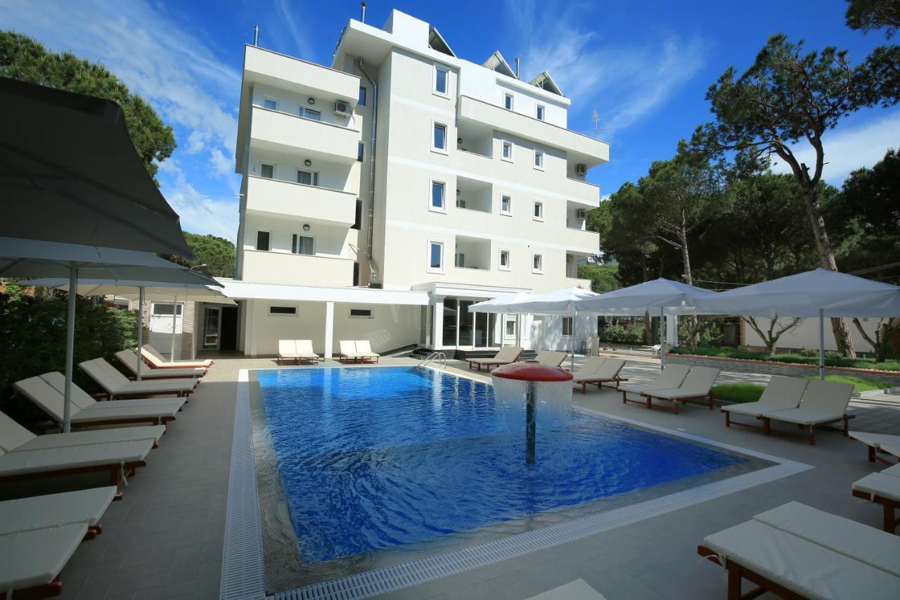 Hotel Rean Golem  Buitenkant foto